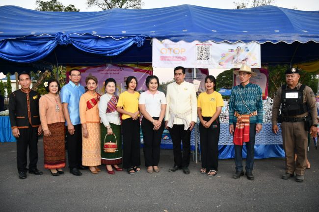 ศรีสะเกษ ยิ่งใหญ่ตระการตางานพริกหอมแดงกระเทียมและของดี อ.กันทรารมย์ฉลอง 126 ปี