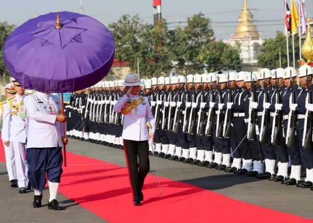 สระบุรี-พระราชินี เสด็จฯแทนพระองค์ ไปทอดพระเนตรการแสดง “ราชวัลลภเริงระบำ” (Hop To The Bodies Slams) และกองทหารเกียรติยศ ประจำปี 2567