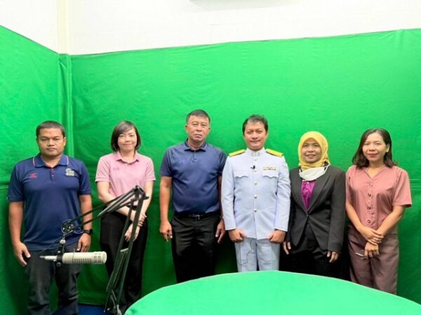 ผู้แทนจากหน่วยงานในพื้นที่ อ.เบตง จ.ยะลา ร่วมบันทึกเทปถวายพระพร เนื่องในโอกาสวันเฉลิมพระชนมพรรษา สมเด็จพระนางเจ้าสิริกิติ์ พระบรมราชินีนาถ พระบรมราชชนนีพันปีหลวง 12 สิงหาคม 2568