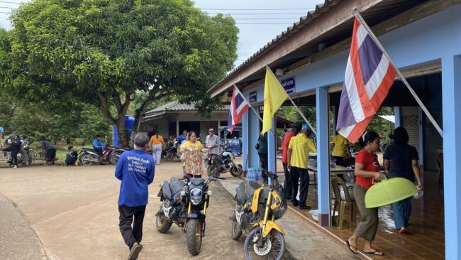 จันทบุรี// ชาวบ้านช้างข้ามร่วมแรงร่วมใจกันพัฒนาหมู่บ้าน เนื่องในวันแม่แห่งชาติ