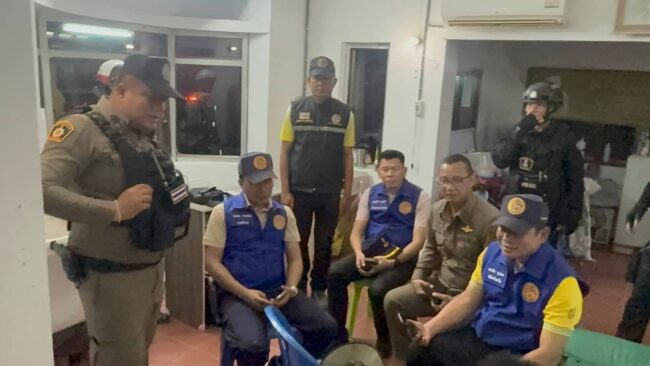 ยโสธร ปลัดจังหวัดนำทีมปฏิบัติการกวาดล้างยาเสพติด