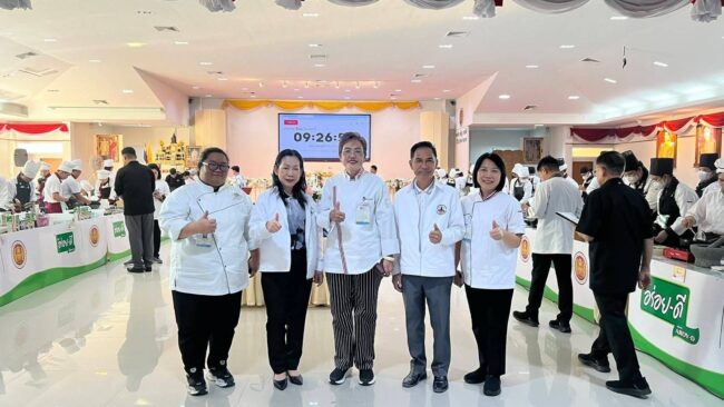 อาชีวะอุบลฯ สุดยอดเชฟเหรียญทอง คว้า 2 รางวัลชนะเลิศระดับภาคตะวันออกเฉียงเหนือ พร้อมเป็นตัวแทนอีสานใน 20 จังหวัดไปต่อระดับ