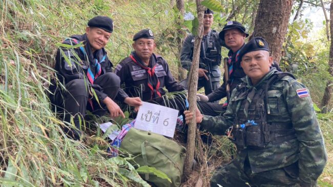 จังหวัดเชียงใหม่ ทหารปะทะยาเสพติดยึดยาบ้า 13 เป้ล้านห้าแสนเม็ดดับ 2