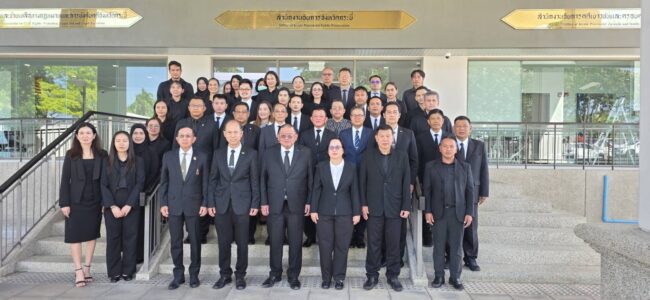 กระบี่-ผู้ตรวจการอัยการลงพื้นที่ตรวจติดตามการปฏิบัติราชการของสำนักงานอัยการในพื้นที่ภาค 8 สำนักงานอัยการศาลสูงจังหวัดกระบี่ เพื่อให้สอดคล้องกับนโยบายการบริหารงานของอัยการสูงสุด