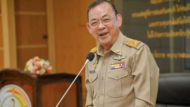พายุถล่มอุบลฯนายกอบจ.เร่งช่วยชาวบ้าน