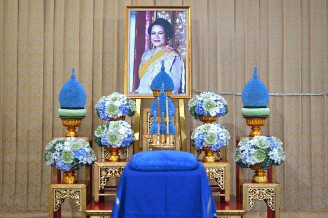 อำนาจเจริญ“รมต.สุขสมรวย” ร่วมพิธีสวดพระพุทธมนต์และทำบุญตักบาตรถวายพระราชกุศล เนื่องในวันคล้ายวันพระราชสมภพ สมเด็จพระนางเจ้าสิริกิติ์ พระบรมราชินีนาถ พระบรมราชชนนีพันปีหลวง และวันแม่แห่งชาติ 12 สิงหาคม 2569